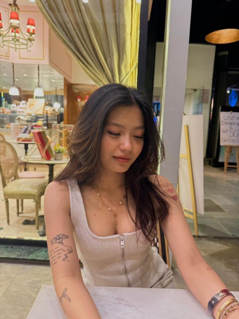 Seadrive Kolkata Escort Agency in Kolkata provides all kinds of Call Girls and Escort Services