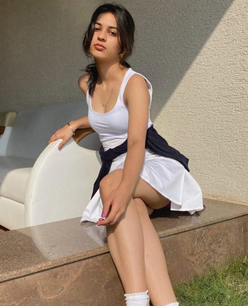 Luxury escort model Call Girls, Russian Escorts - by Seadrive Kolkata